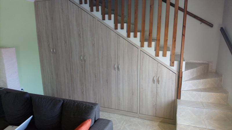 Beépített szekrény